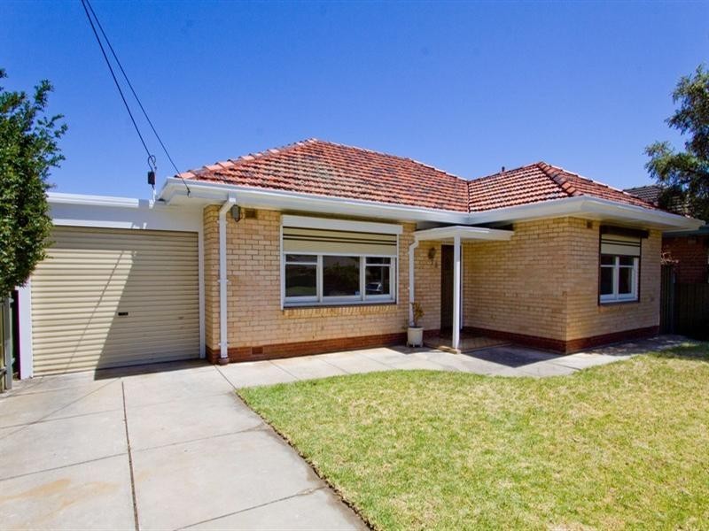 4 David Avenue, Glenelg North SA 5045