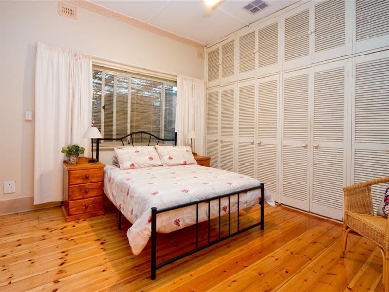 120 East Terrace, Henley Beach SA 5022