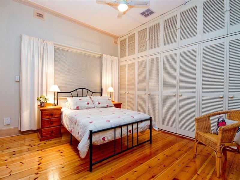 120 East Terrace, Henley Beach SA 5022