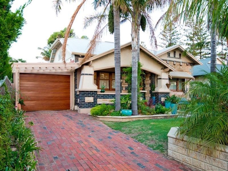 120 East Terrace, Henley Beach SA 5022