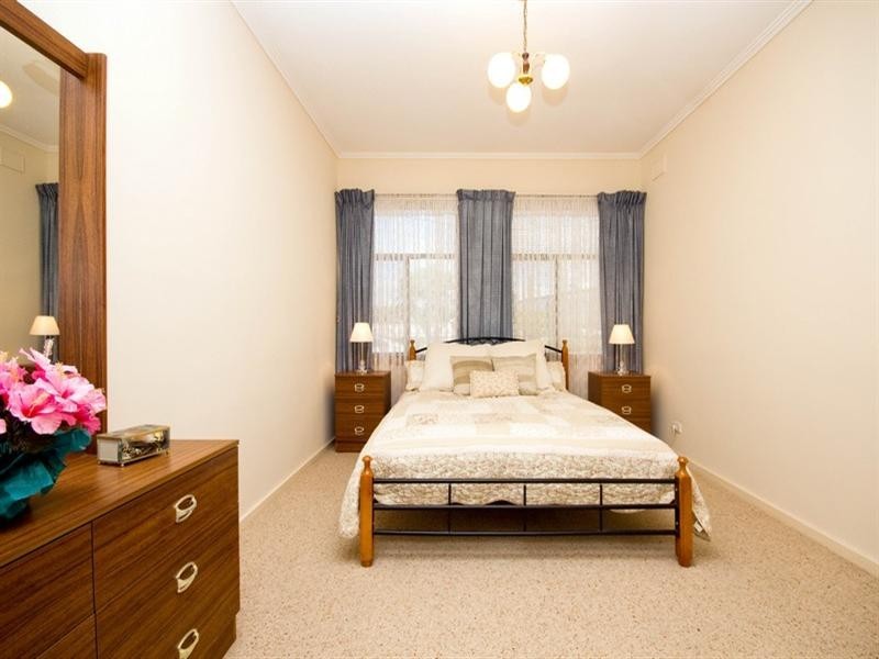 13 Wilkes Street, West Beach SA 5024