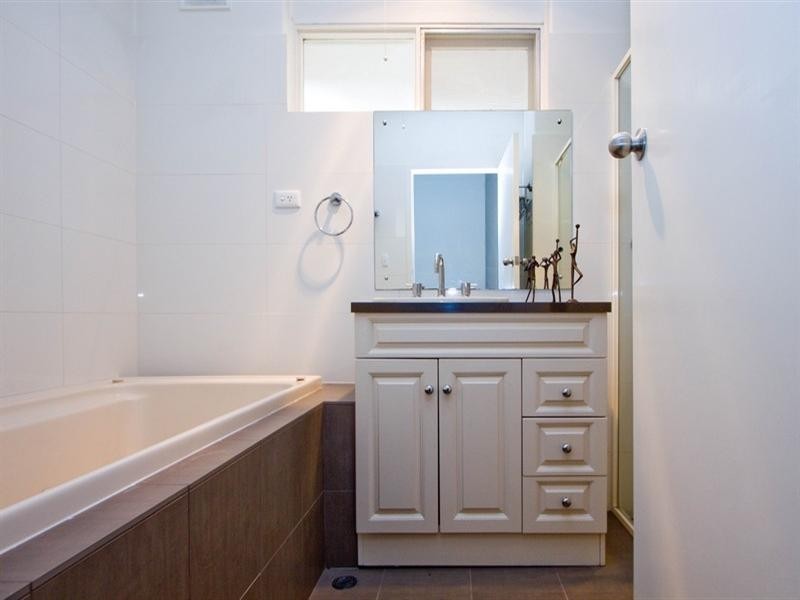 2 Timor Court, West Beach SA 5024