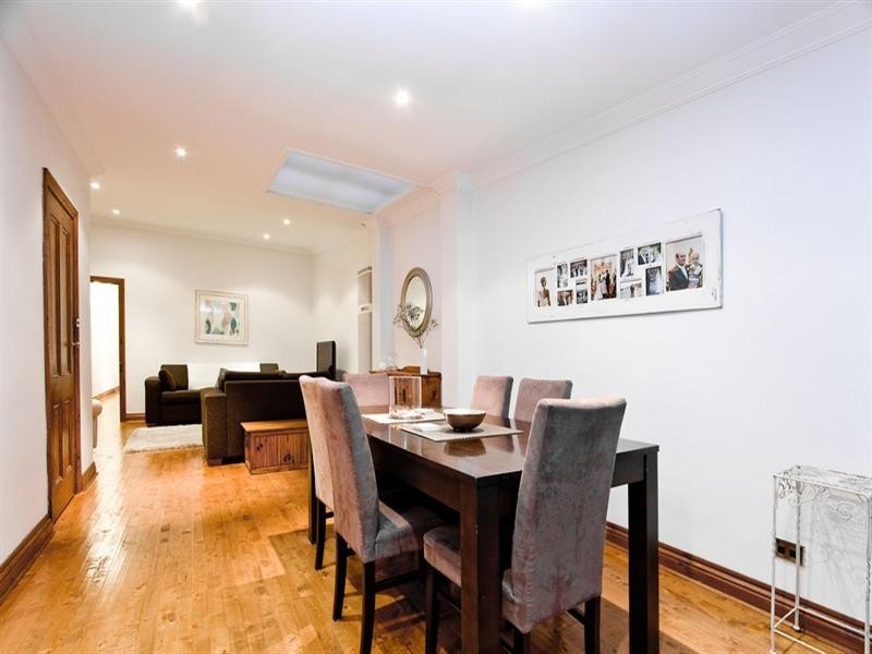 25 Beach Street, Grange SA 5022