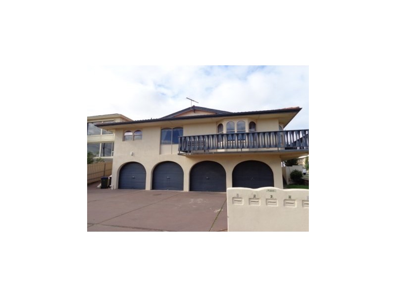 2/122 Seaview Road, Henley Beach South SA 5022