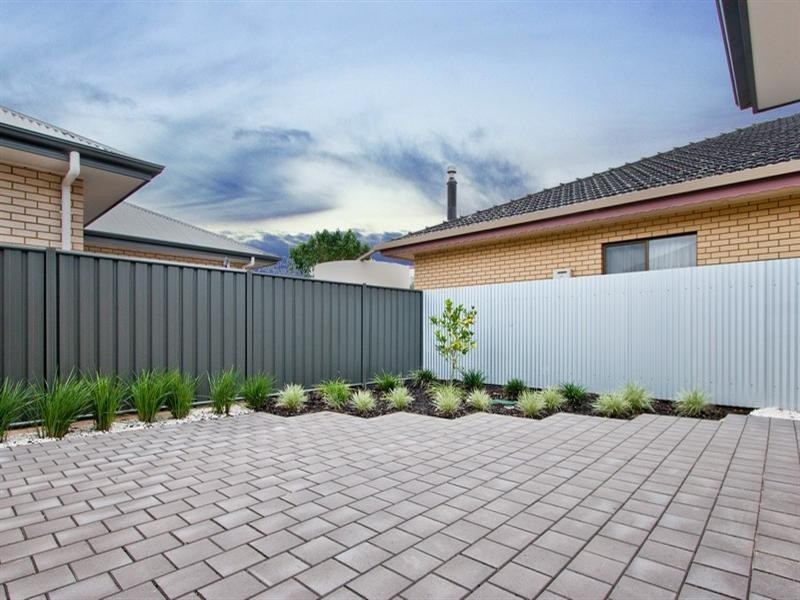 10 Autumn Avenue, Lockleys SA 5032