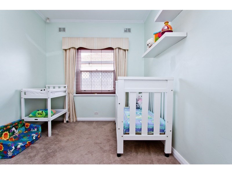 30 Fortisgreen Avenue, Pennington SA 5013