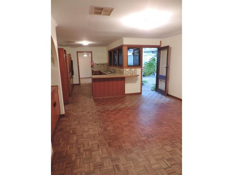 22 Beeston Way, West Lakes SA 5021