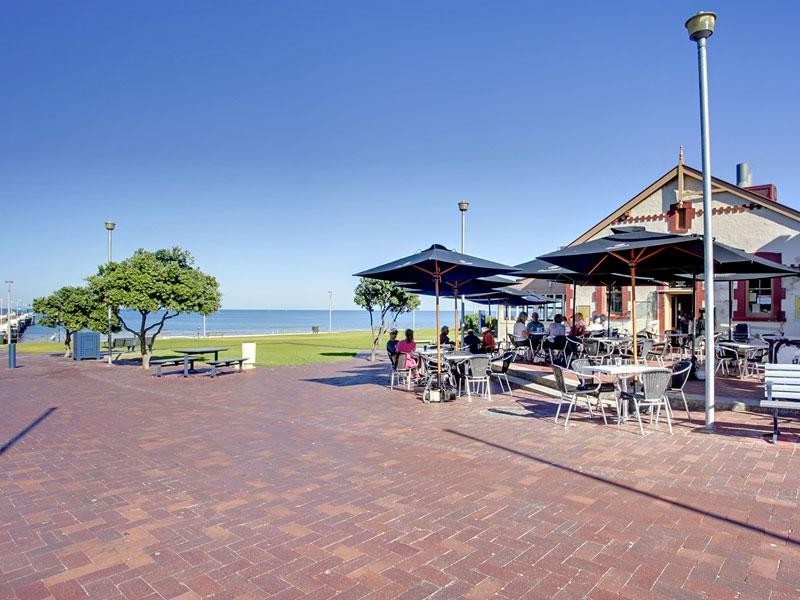 15A Hobart Road, Henley Beach South SA 5022