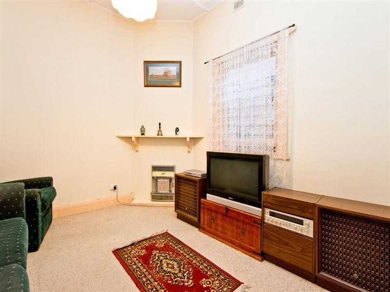 20 Victoria Street, Henley Beach SA 5022