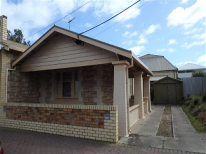 32 Main Street, Henley Beach SA 5022