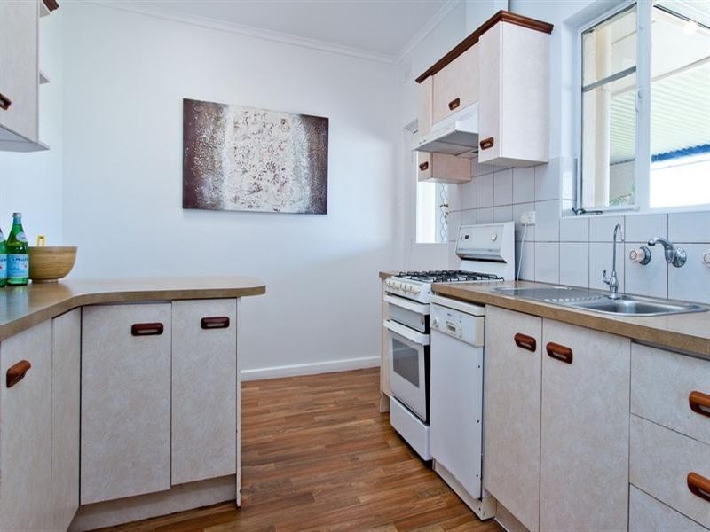 41 HILL Street, Campbelltown SA 5074