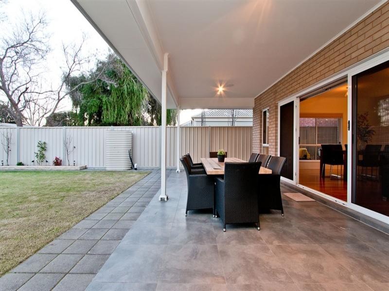 9A Rothesay Avenue, Glenelg North SA 5045