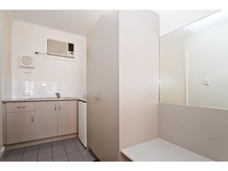 15/18 Moseley Street, Glenelg SA 5045