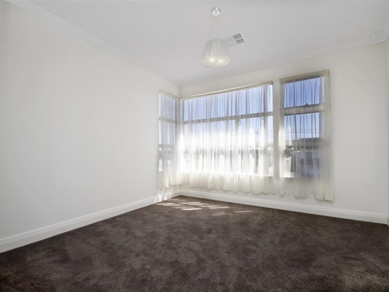 4 Porter Crescent, Fulham Gardens SA 5024