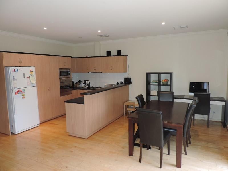 18A Farncomb, Fulham SA 5024