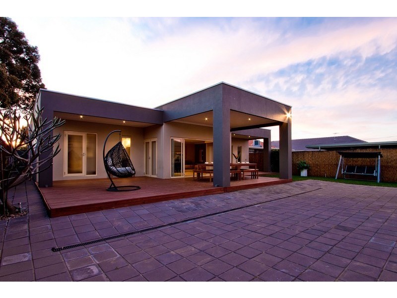 25 White Avenue, Lockleys SA 5032