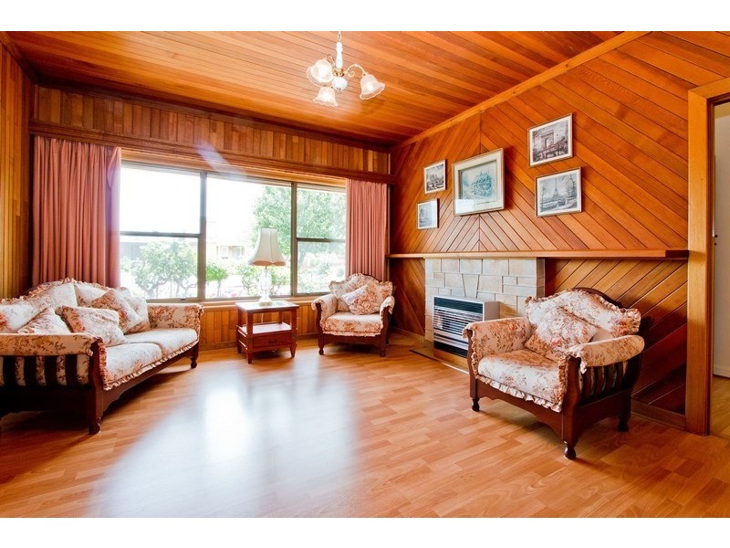 5 Broadmore Avenue, Fulham SA 5024