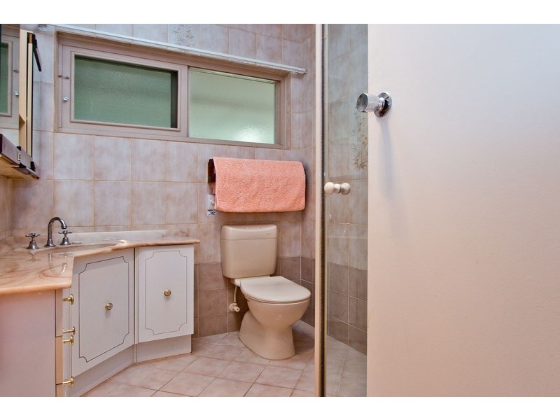 5 Broadmore Avenue, Fulham SA 5024