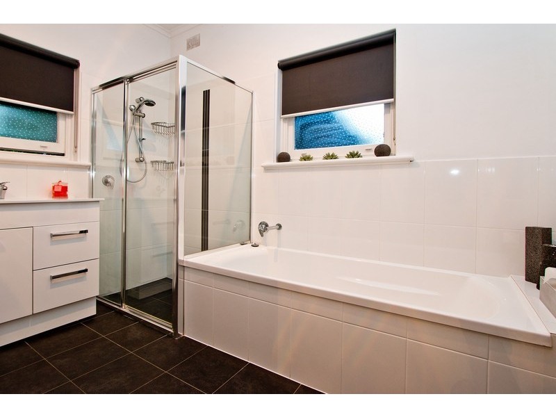 25 Kanbara Street, Flinders Park SA 5025