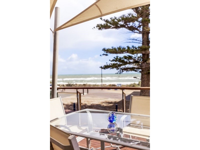 245 The Esplanade, Henley Beach SA 5022