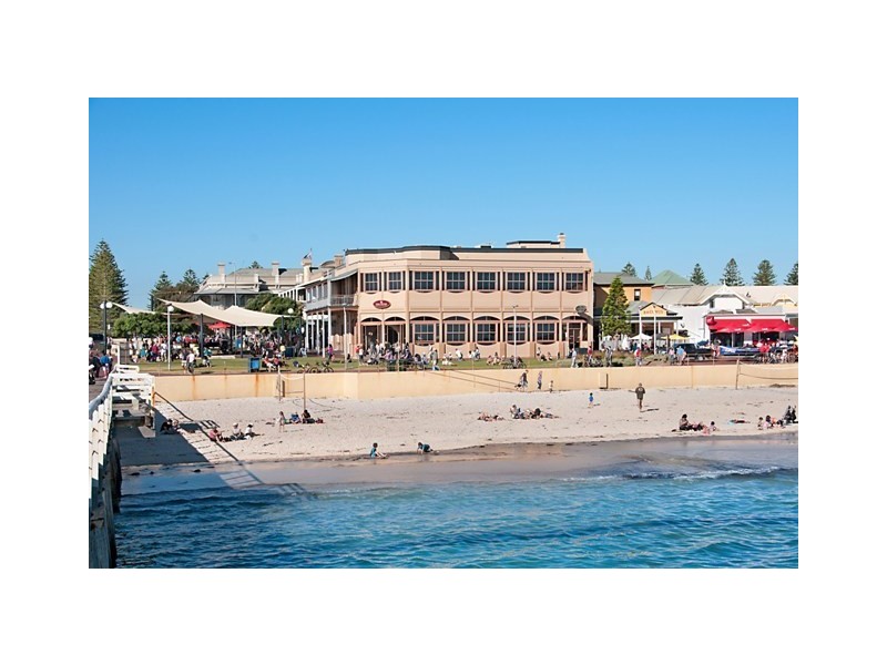 245 The Esplanade, Henley Beach SA 5022