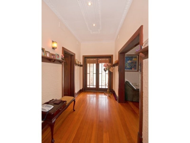 132 East Terrace, Henley Beach SA 5022