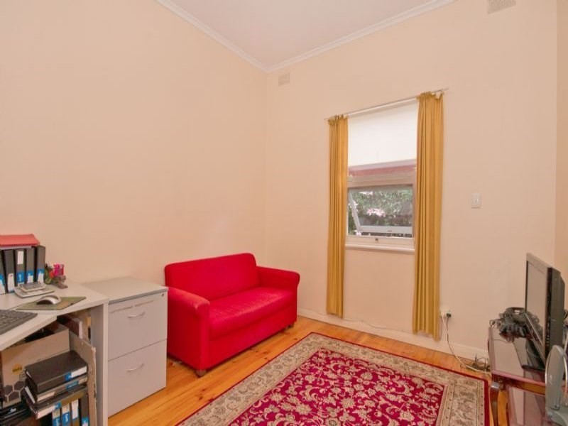 132 East Terrace, Henley Beach SA 5022