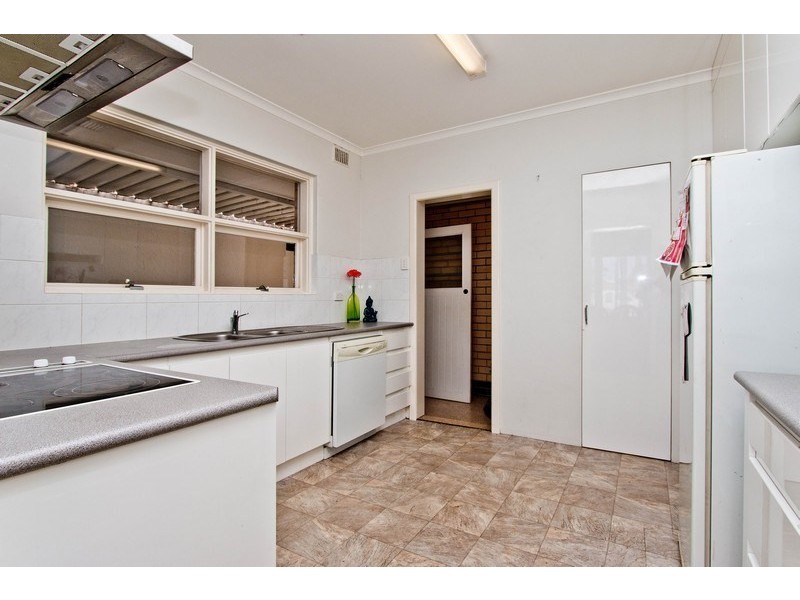 4/64 Henley Beach Road, Henley Beach SA 5022