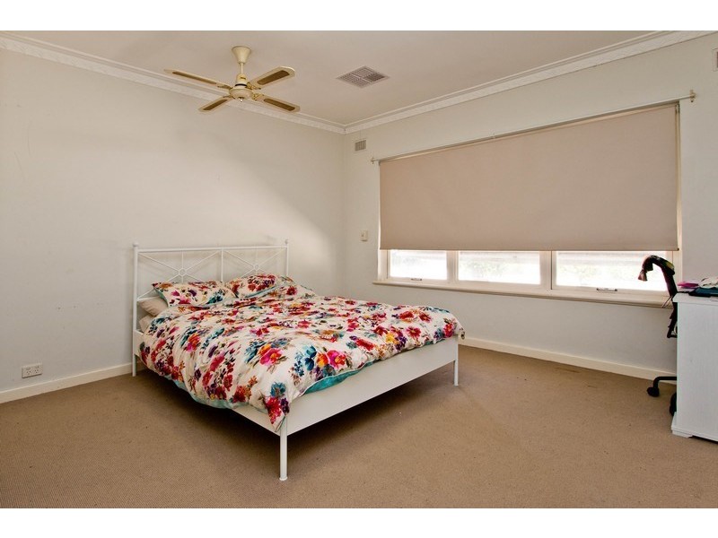 4/64 Henley Beach Road, Henley Beach SA 5022