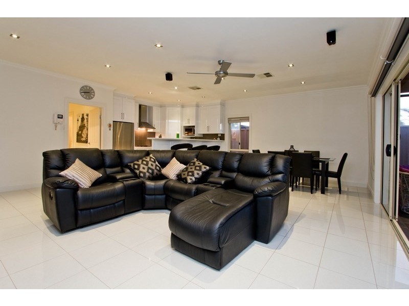 12 Lawrie Street, Henley Beach SA 5022