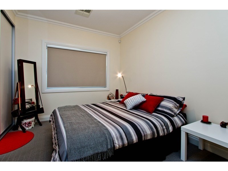 12 Lawrie Street, Henley Beach SA 5022