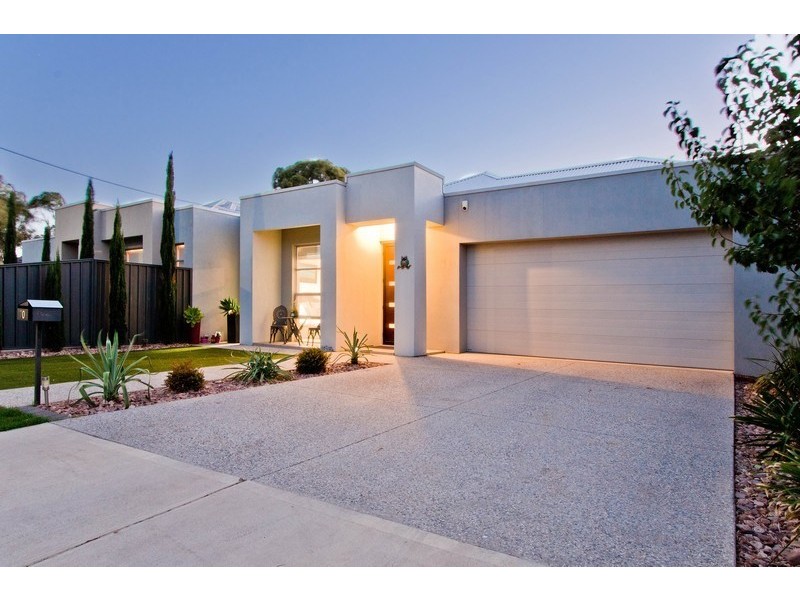 70 Fawnbrake Crescent, West Beach SA 5024