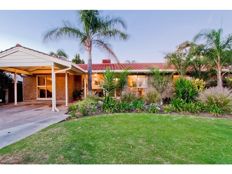 14 McLean Avenue, Grange SA 5022