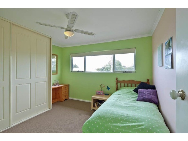 18 Pacific Parade, West Beach SA 5024