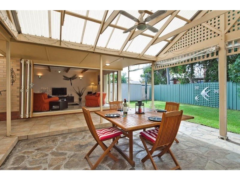 18 Pacific Parade, West Beach SA 5024