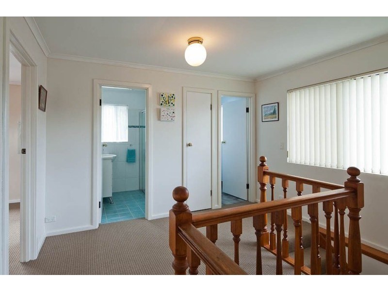 18 Pacific Parade, West Beach SA 5024