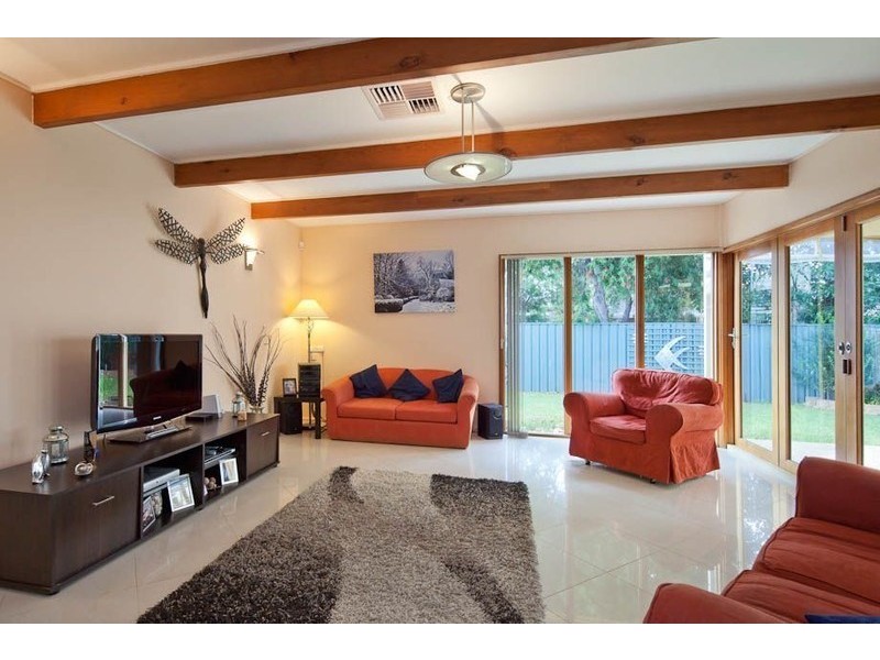 18 Pacific Parade, West Beach SA 5024