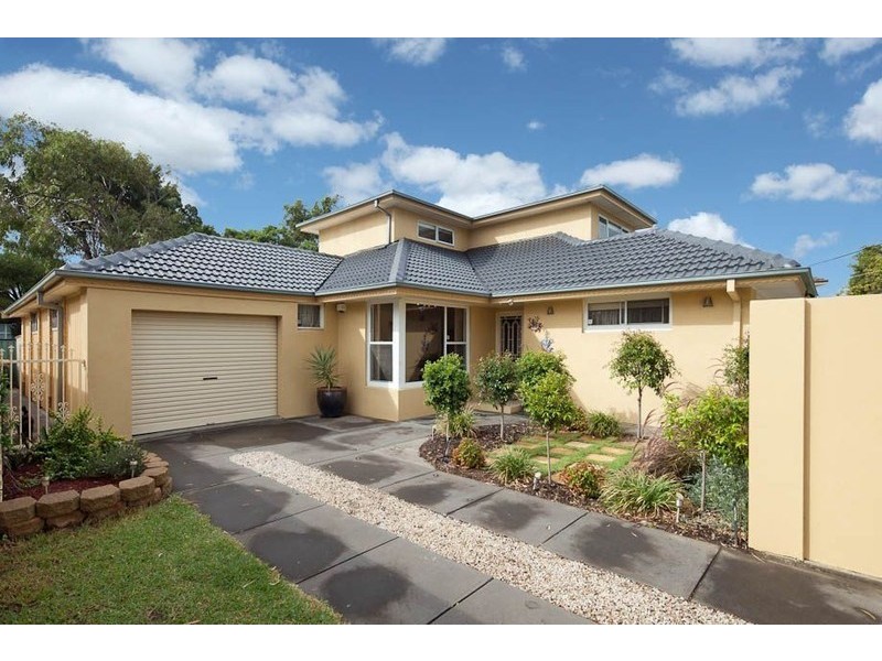 18 Pacific Parade, West Beach SA 5024