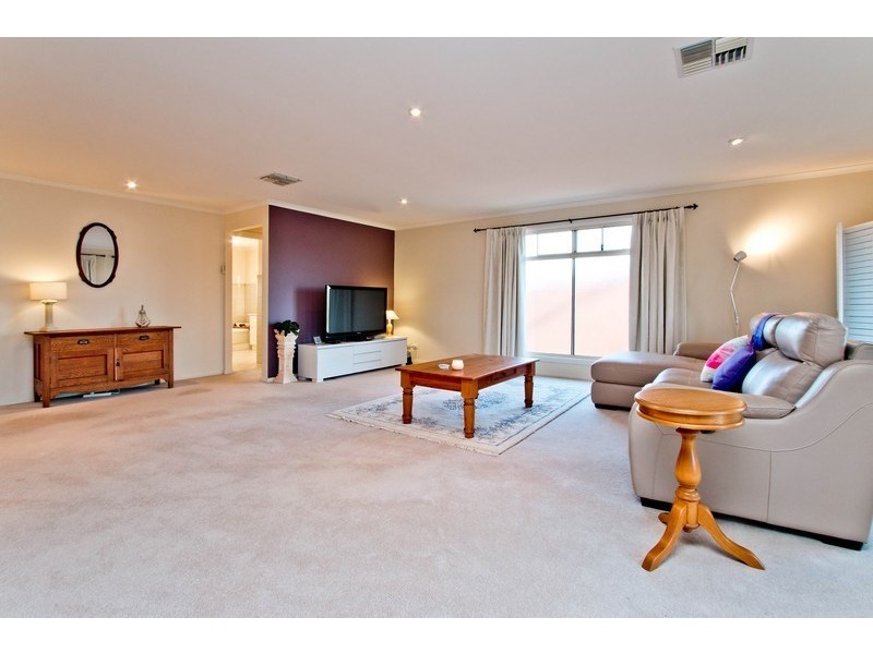 20 Stephen Terrace, Grange SA 5022