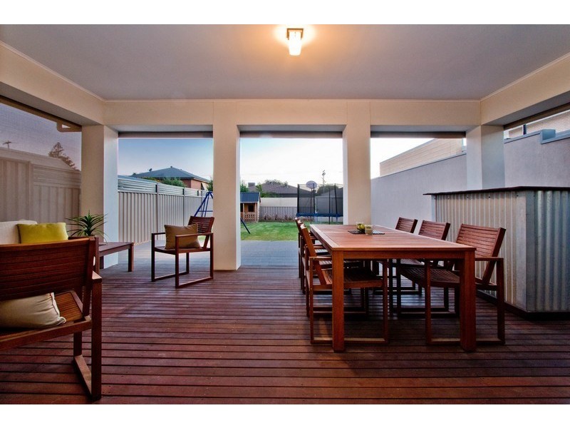 18 Recreation Parade, Semaphore Park SA 5019
