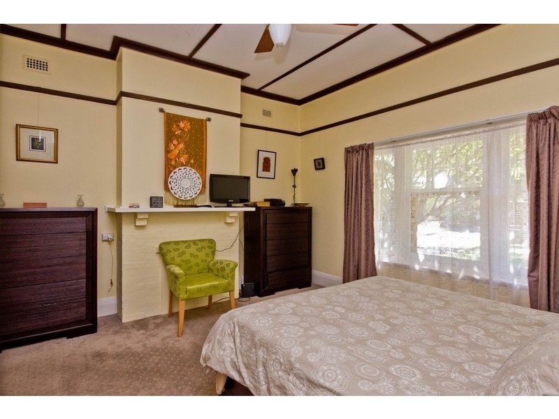 11 Rofe Court, Woodville Park SA 5011