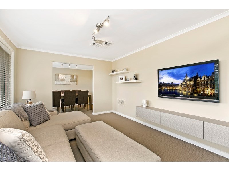 45 Neeangarra Crescent, Hallett Cove SA 5158