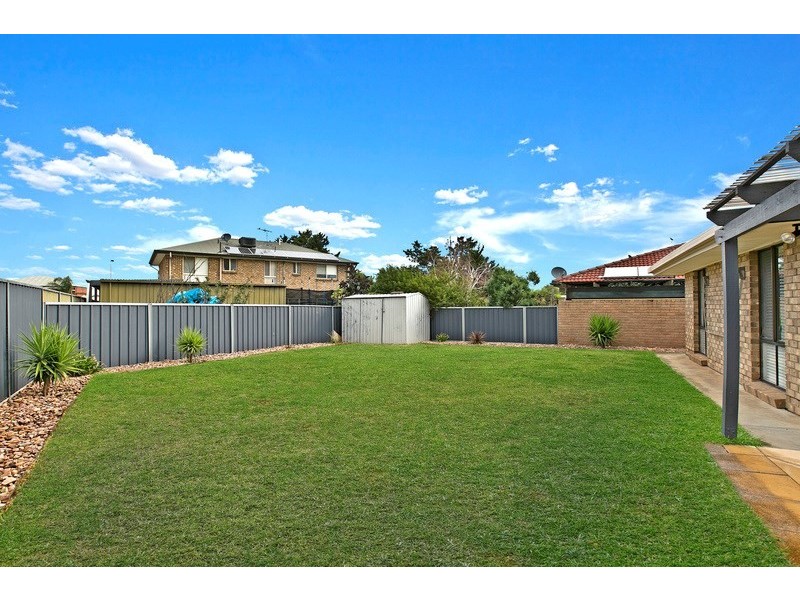 45 Neeangarra Crescent, Hallett Cove SA 5158