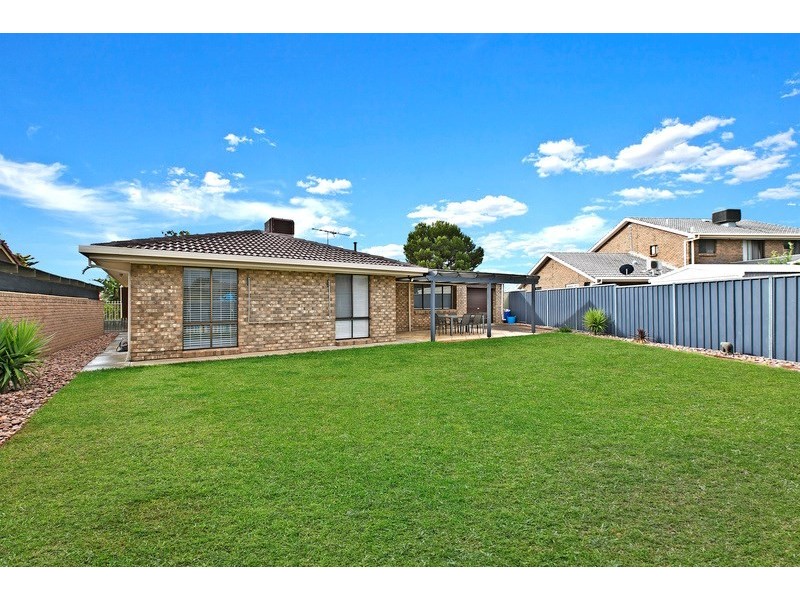 45 Neeangarra Crescent, Hallett Cove SA 5158