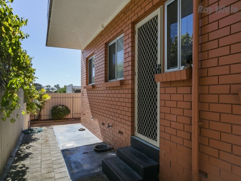 2/12 White Street, Henley Beach SA 5022