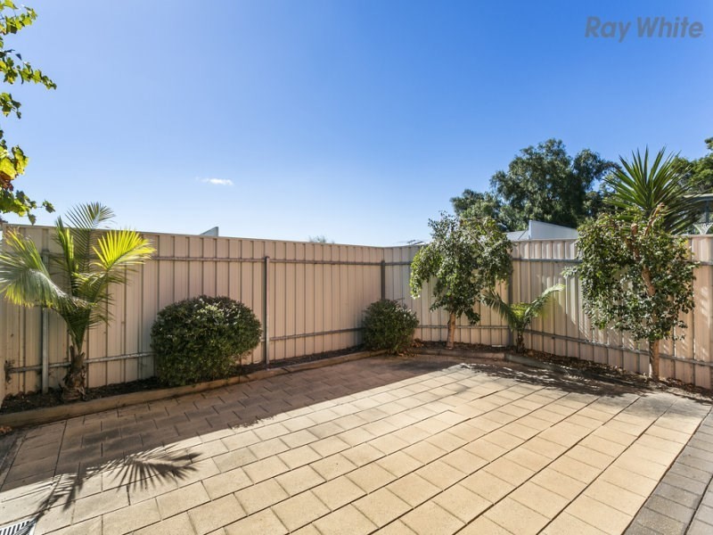 2/12 White Street, Henley Beach SA 5022