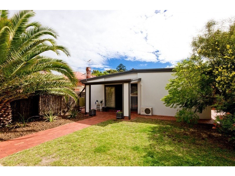 1/14 Beck Street, Henley Beach SA 5022