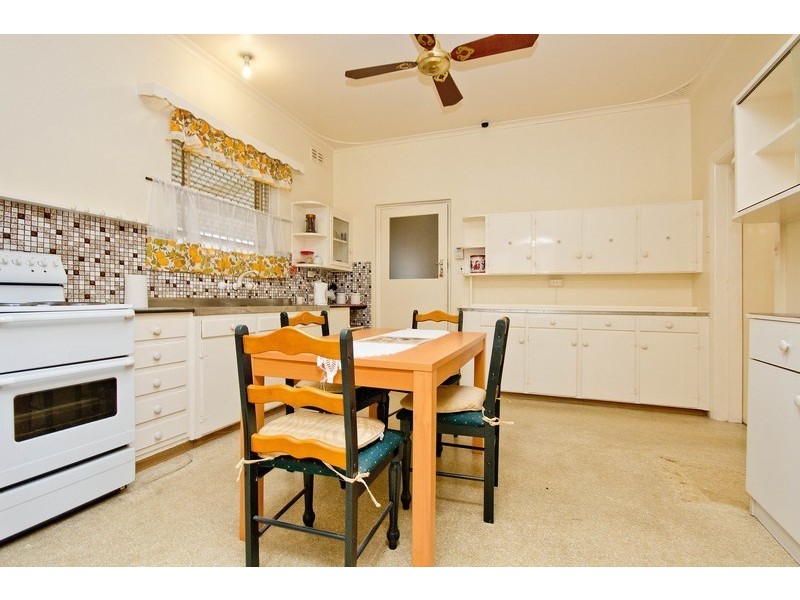 32 White Avenue, Lockleys SA 5032