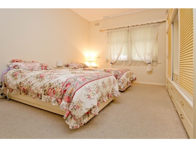 32 White Avenue, Lockleys SA 5032