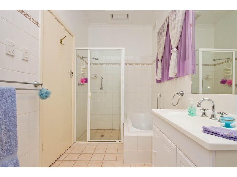 32 White Avenue, Lockleys SA 5032